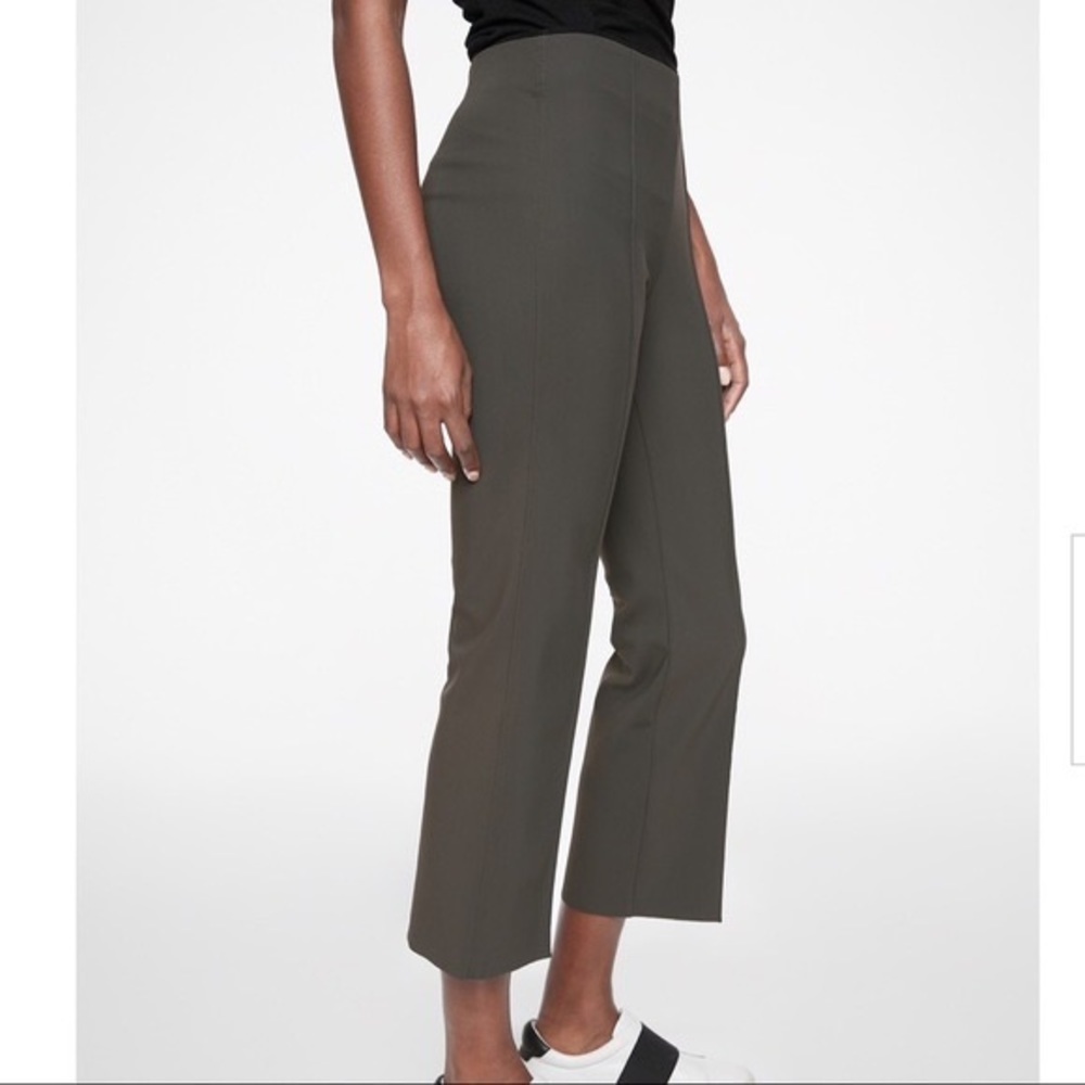 Athleta Mercurial Crop Pants Grey size S - Picture 2 of 9